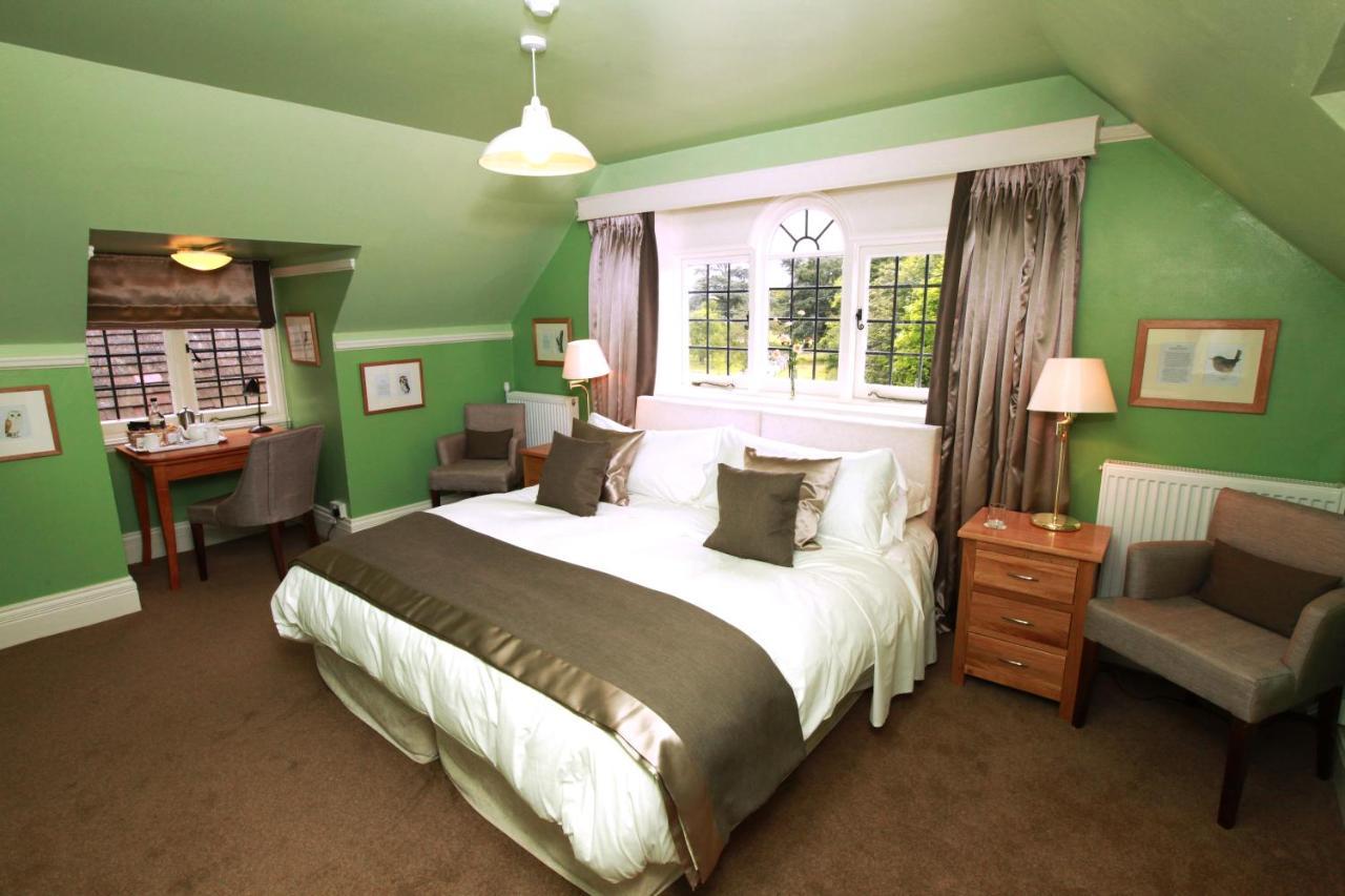 Prested Hall 3*